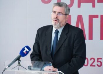 Ministri serb: Serbia e gatshme për kompromise të mëdha me Kosovën