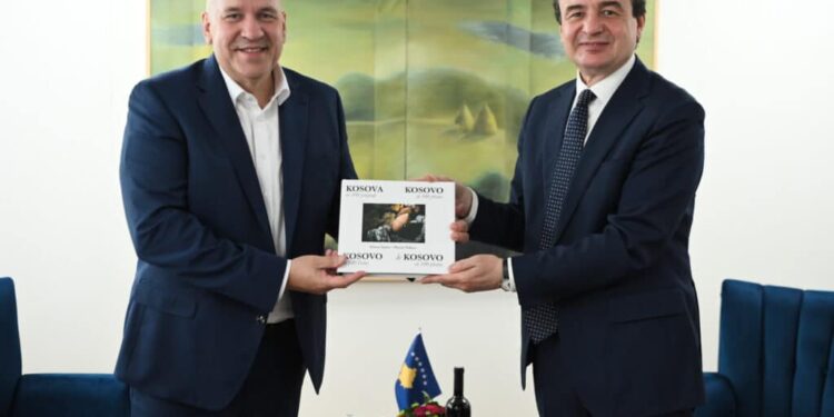 Kryeministri Kurti mirëpret drejtuesin e Bosch Rexroth: Kosova – destinacion i ri për investime në teknologji