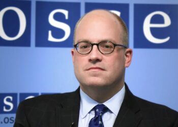 Kurti e Vuçiq drejt Shtëpisë së Bardhë? Ish-diplomati amerikan ngre alarmin: Kosova pa qeveri, dialogu në ngërç