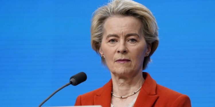 Ursula von der Leyen përballet me votë mosbesimi në Parlamentin Europian – sfida e parë që nga viti 2014