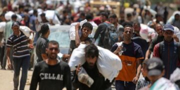 Tragjedi në Gaza: Të paktën 20 civilë humbin jetën në përpjekje për të siguruar ushqim