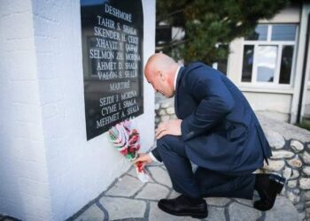 Kujtohet Beteja e Loxhës – Haradinaj nderon dëshmorët e 6 korrikut 1998