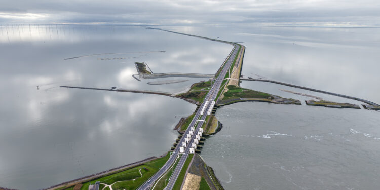 Plani 40 miliardë dollarësh për të shpëtuar qytetin që po fundoset më së shpejti në botë