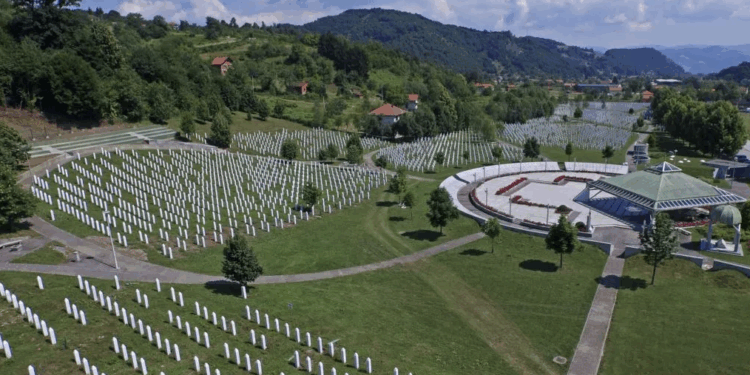 30 vjet nga gjenocidi i Srebrenicës: Kujtesë për krimin më të rëndë në Evropë që nga Lufta e Dytë Botërore