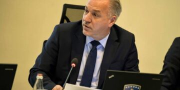 Aktakuzë ndaj Ministrit Fikrim Damka, bashkë me u.d. e Sekretarit dyshohen se dëmtuan mbi 1 milion euro buxhetin e shtetit