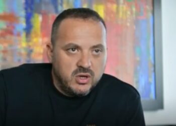 Kërquki paralajmëron: Sonte e publikojmë videon e plotë që s’u transmetua kurrë – Agoni u mbyt nga policët