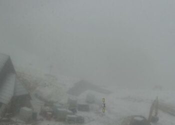 Borë në mes të korrikut në Slloveni