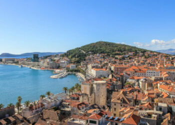 Dy kosovarë mes të dyshuarve për dhunimin e një 28-vjeçareje në Split