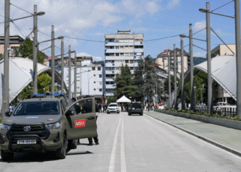 BE paralajmëron Kosovën për urat mbi Ibër: Përmbahuni nga veprimet e njëanshme