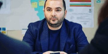 Kandidati i LDK`së Ismajli: Gjilani ka nevojë për udhëheqje të ndershme, jo për aktorë që flasin për gjithçka dhe nuk bëjnë asgjë