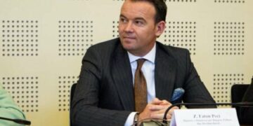 “Është çështje e shijes…” – Peci pyetet se pse edhe OJQ`të e Presidentja po e interpretojnë ndryshe nga ta aktgjykimin e Kushtetueses