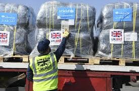 Britania e Madhe ndërhyn me ndihma ajrore në Gazë – rritet presioni për zgjidhje humanitare