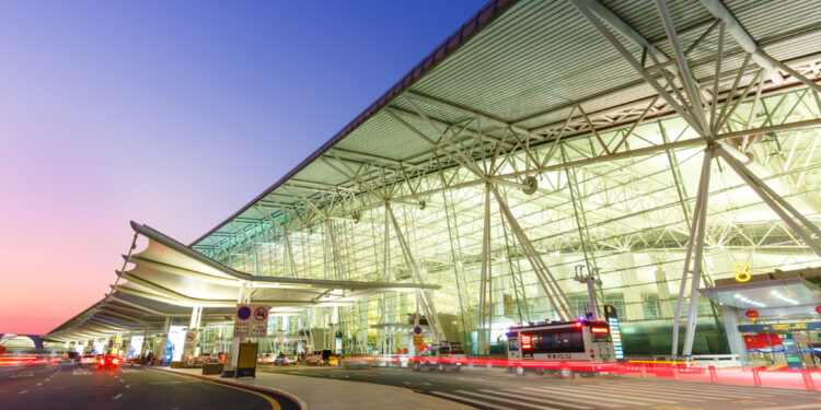 Si Po Transformojnë Provat Dixhitale Menaxhimin e Aeroporteve në Epokën e Konkurrencës Globale