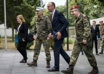 Rusia akuzon Merzin e Gjermanisë: Po e militarizon vendin, arsye serioze për shqetësim