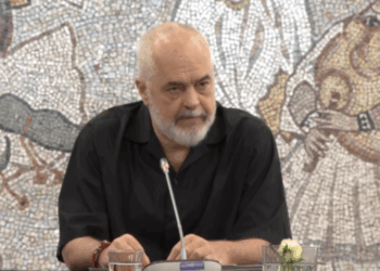 Rama paralajmëron tolerancë zero për ndërtimet pa leje dhe pasigurinë ushqimore – reforma kombëtare në furnizimin me ujë, naftë dhe menaxhimin e mbetjeve