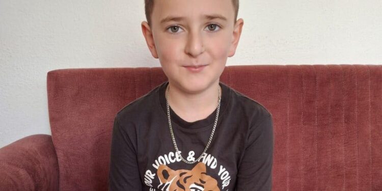 Zhduket 9 vjeçari Fatos Jakupi nga Suhareka, familjarët kërkojnë ndihmë për gjetjen e tij