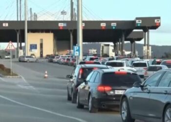 Deri në 1 orë pritje për të hyrë në Kosovë – Fluks në pikat kufitare