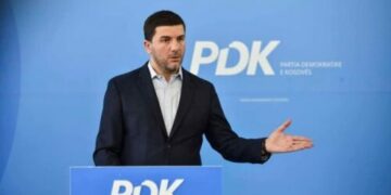 PDK dorëzon kërkesë në Kushtetuese, ka tri kërkesa që lidhen me veprimet e Deharit