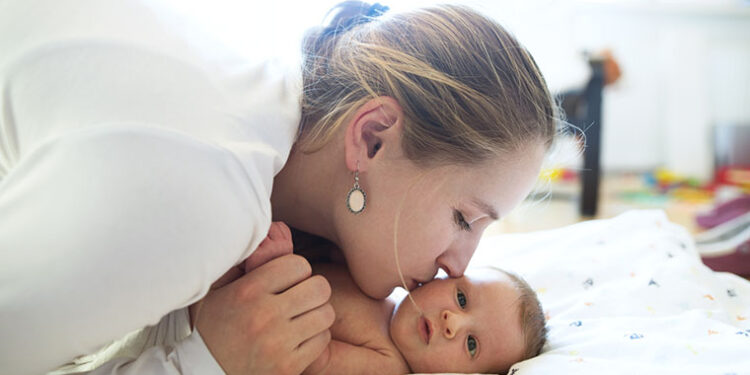 Të folurit tek fëmija juaj – Çfarë duhet të dini për zhvillimin e hershëm të gjuhës