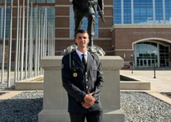 Oficeri i Forcës së Sigurisë së Kosovës diplomon në ShBA