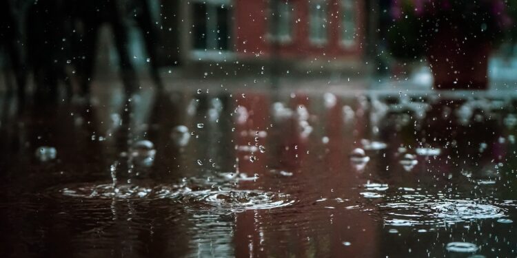 Reshje dhe ulje temperaturash: Kjo është parashikimi i motit për të martën në Kosovë dhe rajon