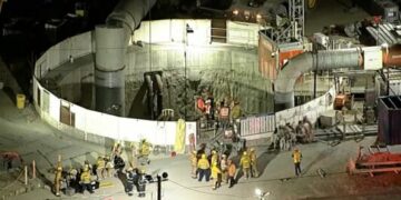 Shembet një tunel i madh në Los Angeles, ekipet emergjente shpëtojnë 31 persona