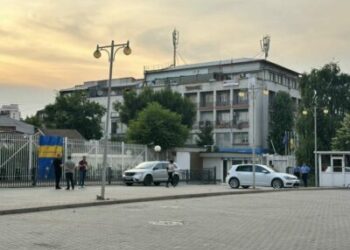 Para seancës, shtohen policët dhe kontrolli përreth objektit të Kuvendit