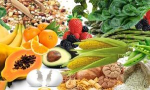 Acidi folik – vitamina jetike që mbron trurin, zemrën dhe shëndetin e fetusit