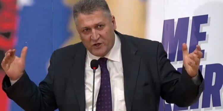 Berisha: Dënimi eventual i Thaçit dhe të tjerëve, rrezik për zhbërjen e shtetit të Kosovës