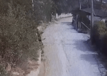 Mitrovicë e Veriut: Arrestohet një person për zjarrvënie – rrezikohen shtëpi dhe automjete