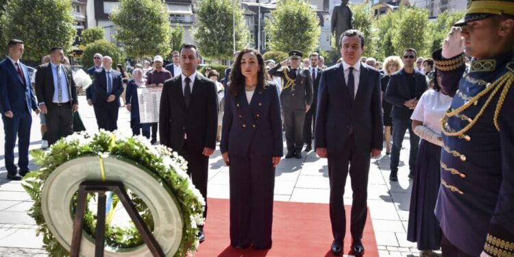 “Liderët e shtetit njëzëri: Serbia po mohon krimet, drejtësia për të zhdukurit nuk pret”