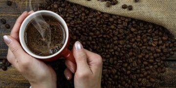 Pirja e kafesë mund të zvogëlojë rrezikun e sklerozës së shumëfishtë