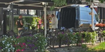 Vrasja e argjendarëve në Gjilan, kolegët e tyre mbyllin lokalet sot