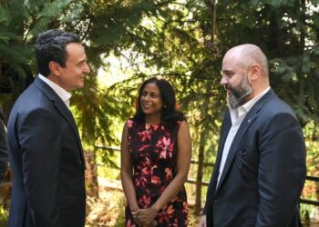 Kryeministri në detyrë Kurti mirëpret zyrtarin e lartë amerikan të Mbrojtjes: “Aleanca me SHBA-në, gjithnjë më e fortë”