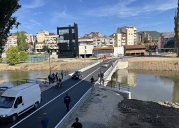 Lëshohet për qarkullim ura e re në Mitrovicë