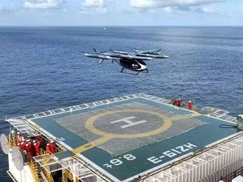 Kina prezanton dronin elektrik të parë për ngarkesa të rënda që shkurton udhëtimet nga 10 orë në më pak se 1 orë