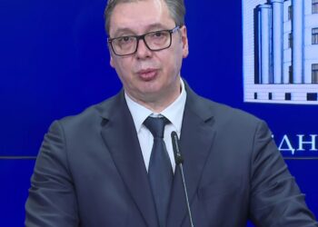 Vuçiq reagon pas dënimit të Dodikut: Serbia në krizën më të madhe që nga viti 2008