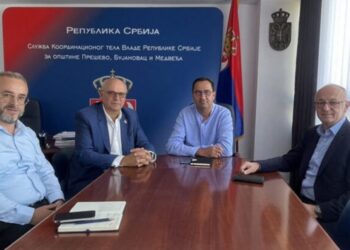 Universiteti “Kadri Zeka” në Gjilan me superprodekan – punëtor i Serbisë ditën, zyrtar i Kosovës natën, rekordmen i shkeljes së ligjit