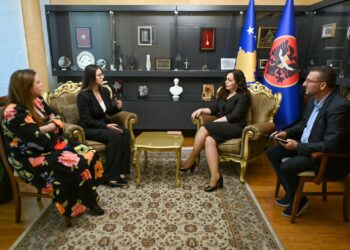 Presidentja Osmani pret në takim Dredhza Brainën, fituese ndërkombëtare në fushën e sigurisë kibernetike
