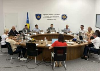 KQZ-ja certifikon 33 subjekte politike dhe 4913 kandidatë për zgjedhjet lokale