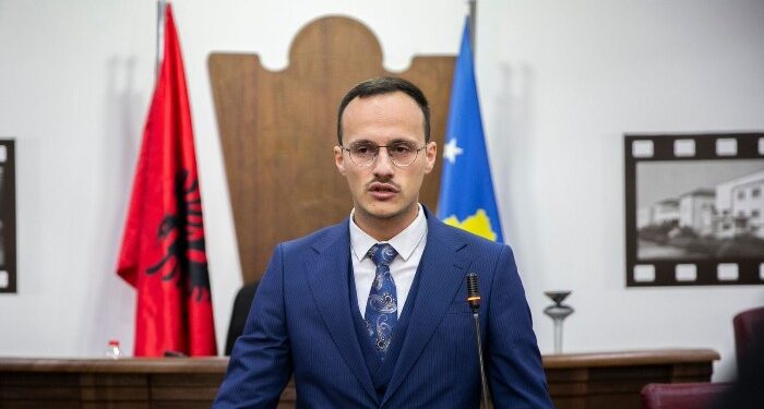 Reagon Alban Hyseni për vrasjet në Gjilan