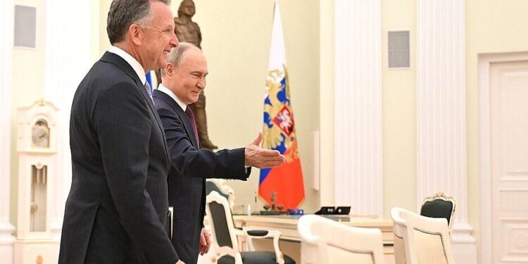 Emisari amerikan mbërrin në Moskë – SHBA pret përparim për armëpushim në Ukrainë deri më 8 gusht