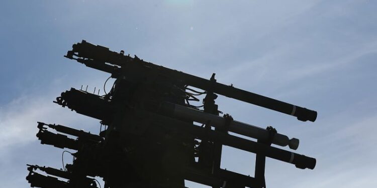 Ofertat për kreditë e mbrojtjes në kuadër të programit SAFE tejkalojnë ndjeshëm buxhetin prej 150 miliardë euro