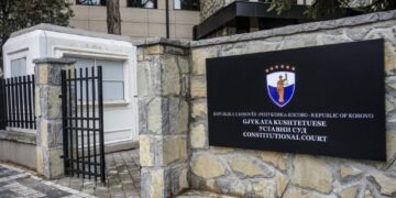 Tërheqja e kërkesës nga Presidentja Osmani, Kushtetuesja del me reagim