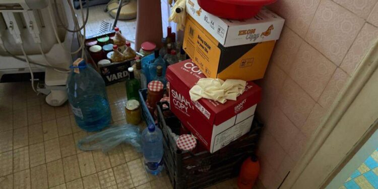 Mbyllet përkohësisht klinika “Hipokrat” në Mitrovicën Veriore për mungesë kushtesh minimale