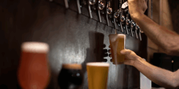 Konsumi i alkoolit në SHBA është në nivelin më të ulët të regjistruar ndonjëherë