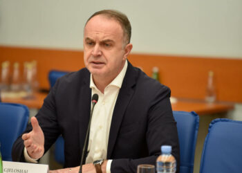 Përplasje në majat e shtetit në Mal të Zi: Prokuroria heton Gjeljoshajn pas akuzave për kërcënim ndaj presidentit Milatoviç