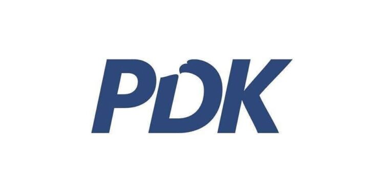 PDK dorëzon listën përfundimtare në KQZ: 33 kandidatë për kryetarë komunash dhe 878 për asamble
