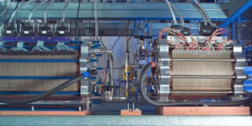 Avulli i ujit mund të revolucionojë qelizat e karburantit – energji më e pastër dhe më e qëndrueshme