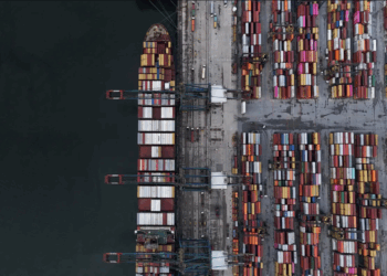 Rënia e Sistemit Tregtar Global: Nga Rregullat te Fuqia dhe Rruga përpara